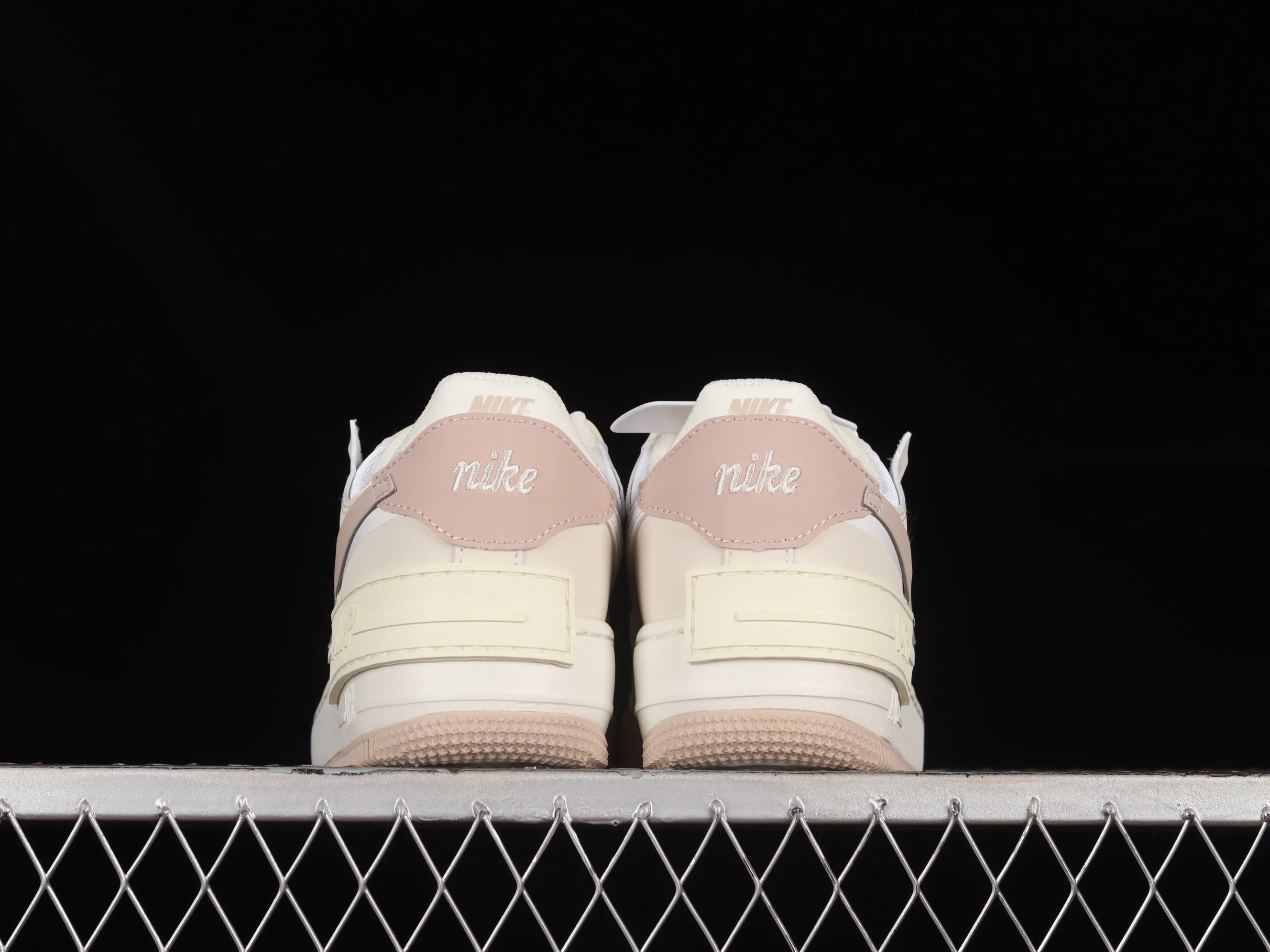 All Categories Nk Air Force 1 Air Force Series Nk Air Force 1 Shadow Air Force Lightweight Increase Nk Air Force 1 Shadow Air Force One Lightweight Increase Low-top Versatile Sneakers FN3444-121